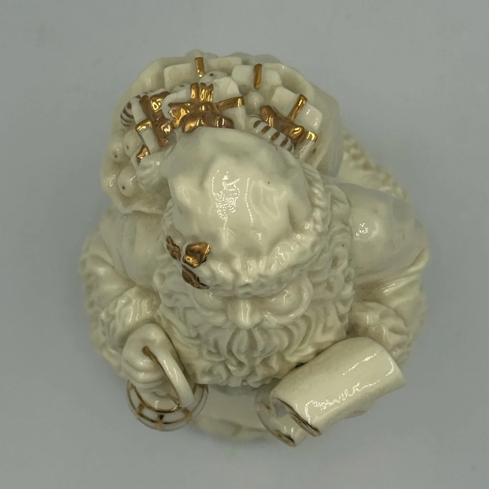 Ivory Porcelain Santa Claus Musical Figurine with Gold Trim - Picture 6 of 7